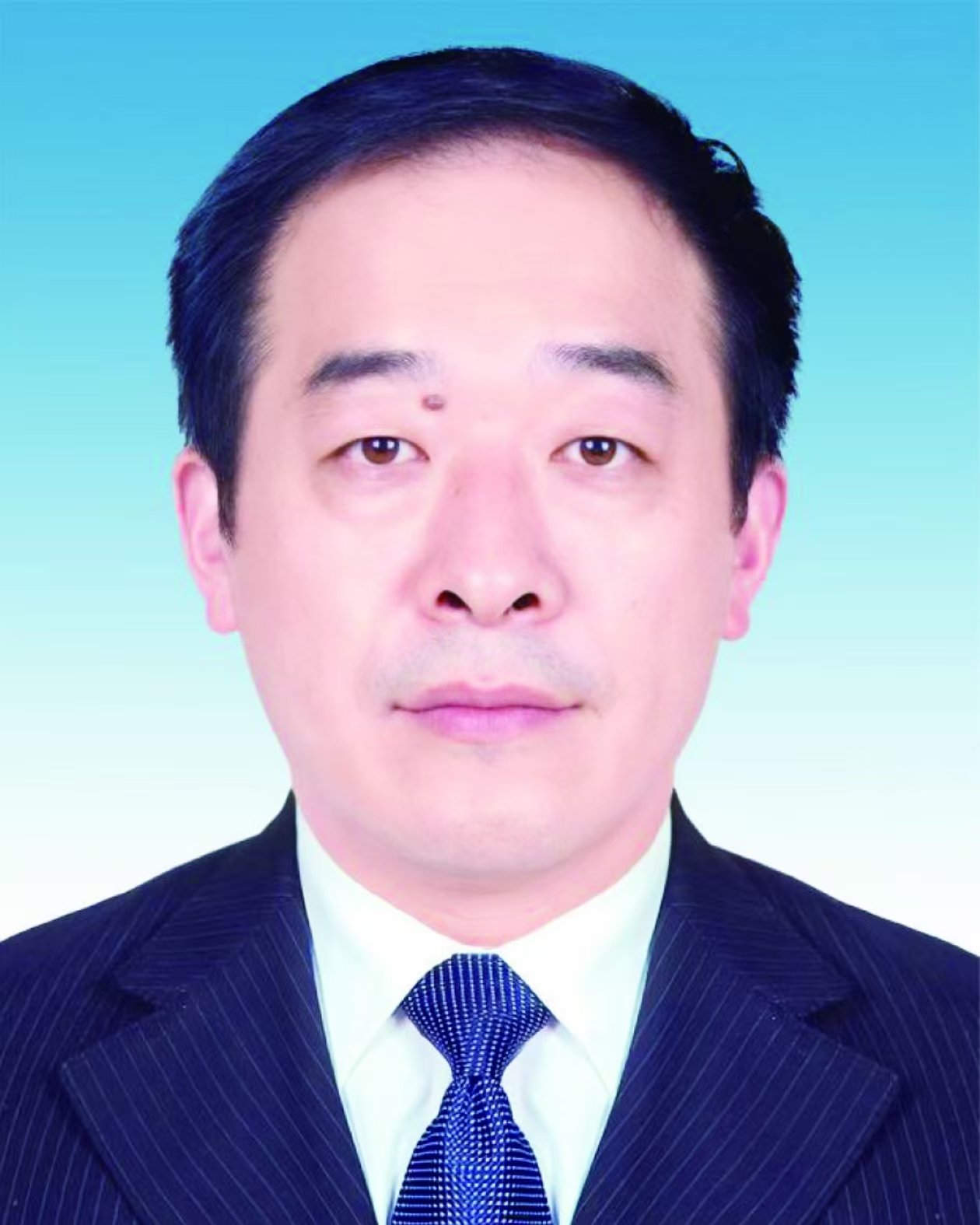 山东省东阿县人